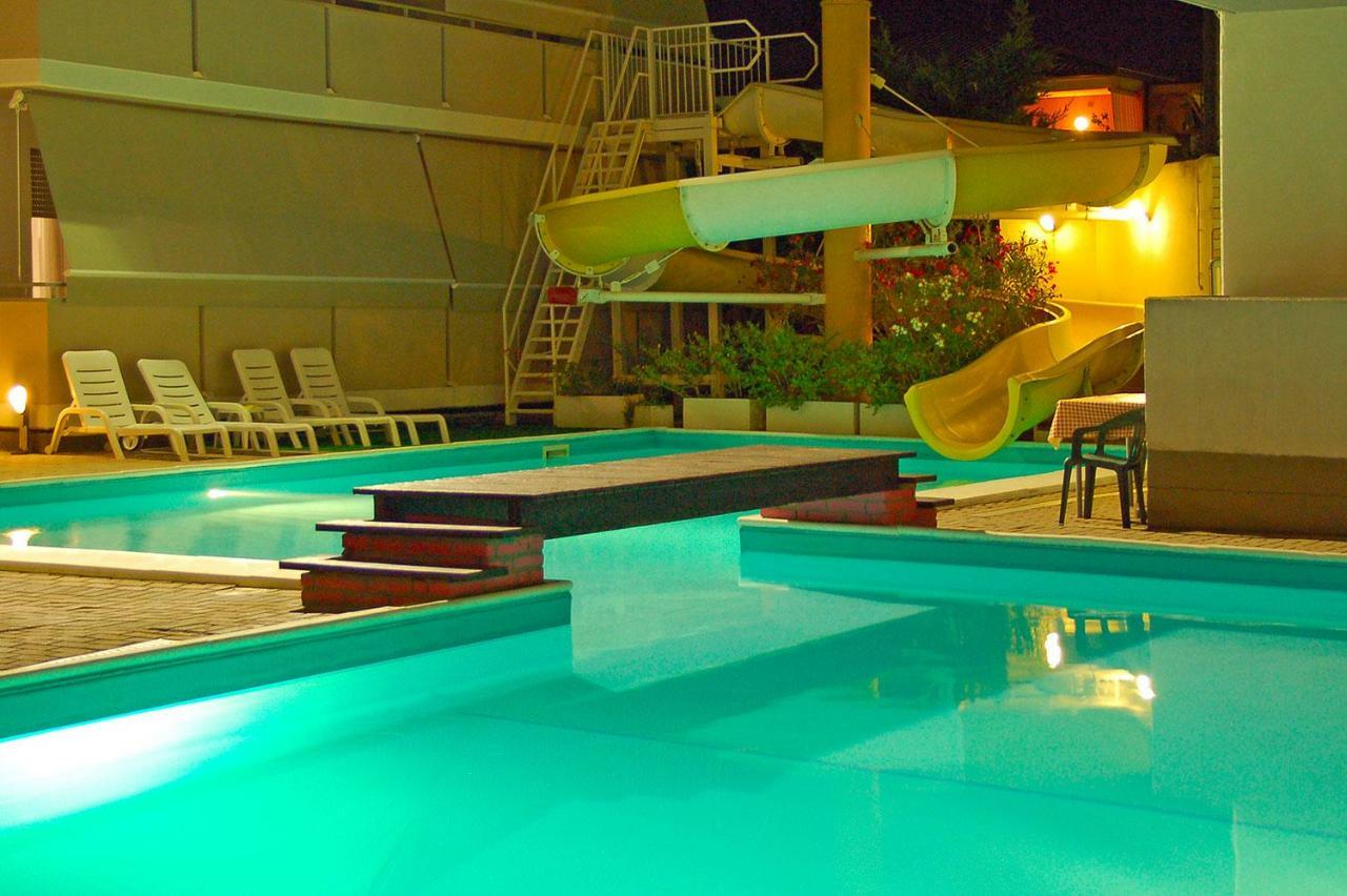 Club Aparthotel