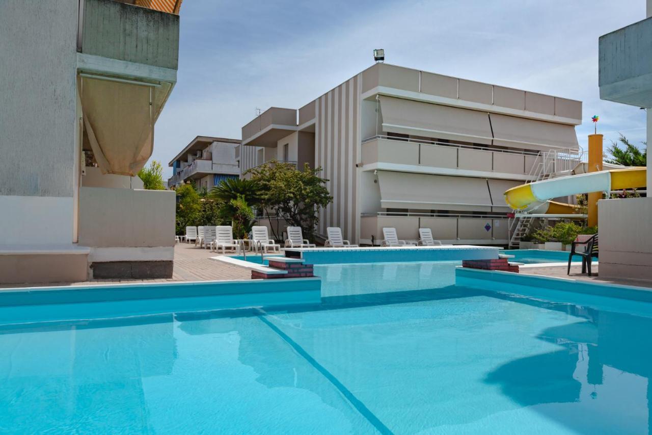 Holiday Club Aparthotel