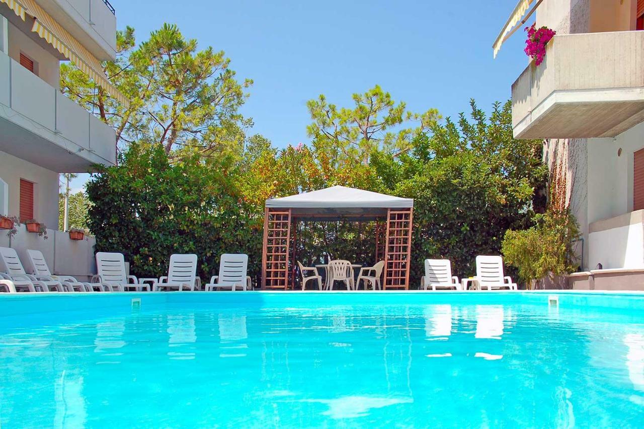 Apartahotel Holiday Club Alba Adriatica